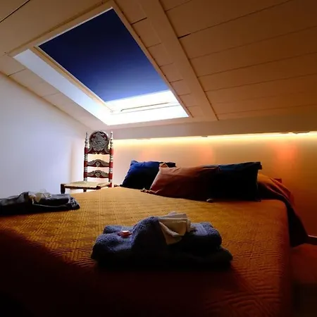 Ibis Redibis Неаполь